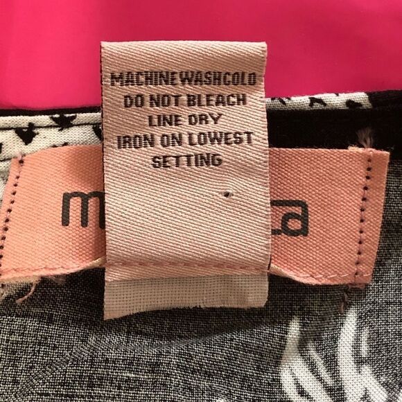 Mia Chica Cold Shoulder Pineapple Print Romper - Picture 10 of 10